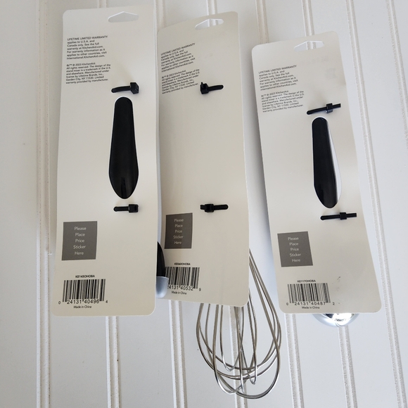 KitchenAid Prep utility Whisk , ice cream scoop, y- peeler in black kitc… - Picture 5 of 8